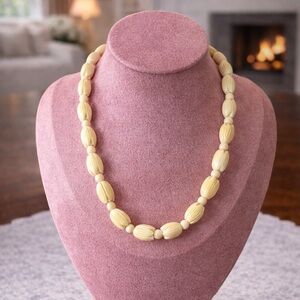 Vintage Off White Cream Pikake Tulip Celluloid Necklace